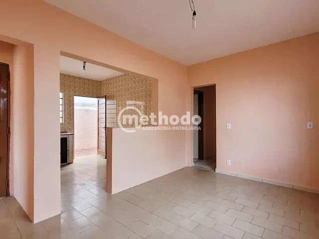 Casa com 284m² 3 quartos e 2 banheiros, à venda, no bairro Jardim Carlos Lourenço em Campinas