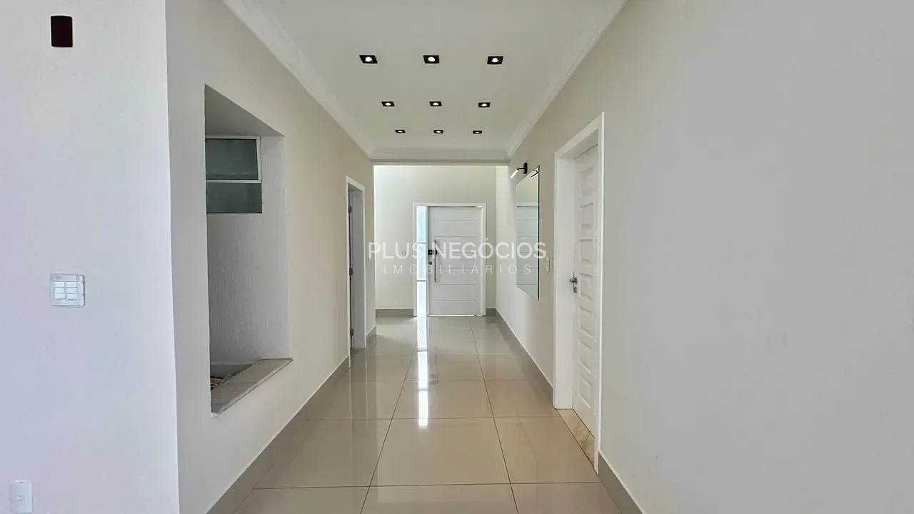 Casa, 3 quartos, 256 m² - Foto 3