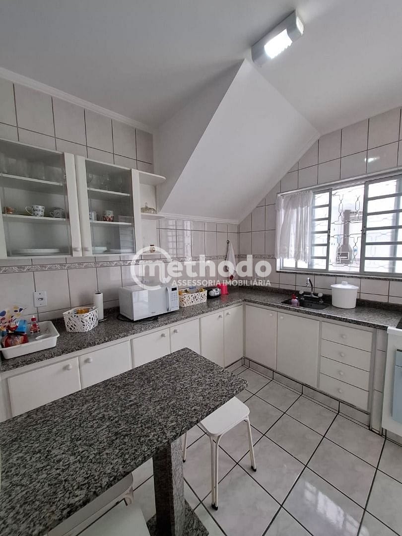 Casa, 3 quartos, 288 m² - Foto 23