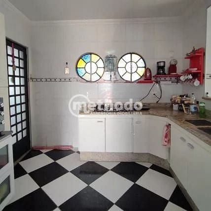 Casa, 3 quartos, 222 m² - Foto 10