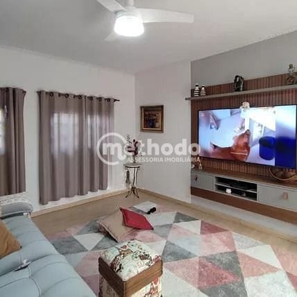 Casa, 3 quartos, 222 m² - Foto 3