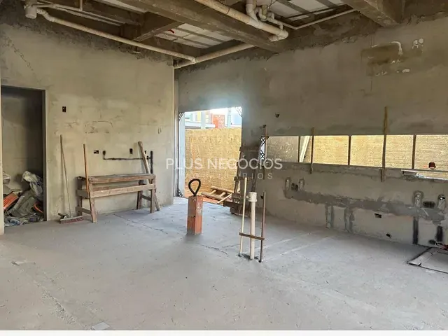 Casa com 230m² 3 quartos e 4 banheiros, à venda, no bairro Wanel Ville em Sorocaba