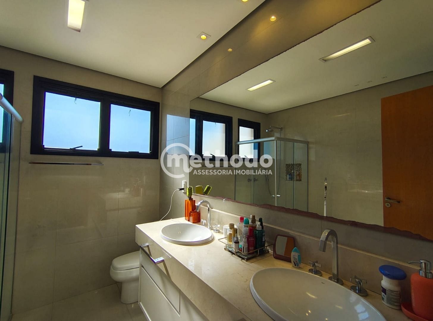 Casa, 4 quartos, 330 m² - Foto 25