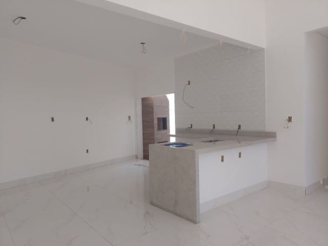 Casa com 302m² 3 quartos e 3 banheiros, à venda, no bairro Bairro do Grama em Caçapava