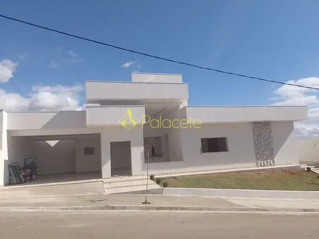 Casa com 302m² 3 quartos e 3 banheiros, à venda, no bairro Bairro do Grama em Caçapava