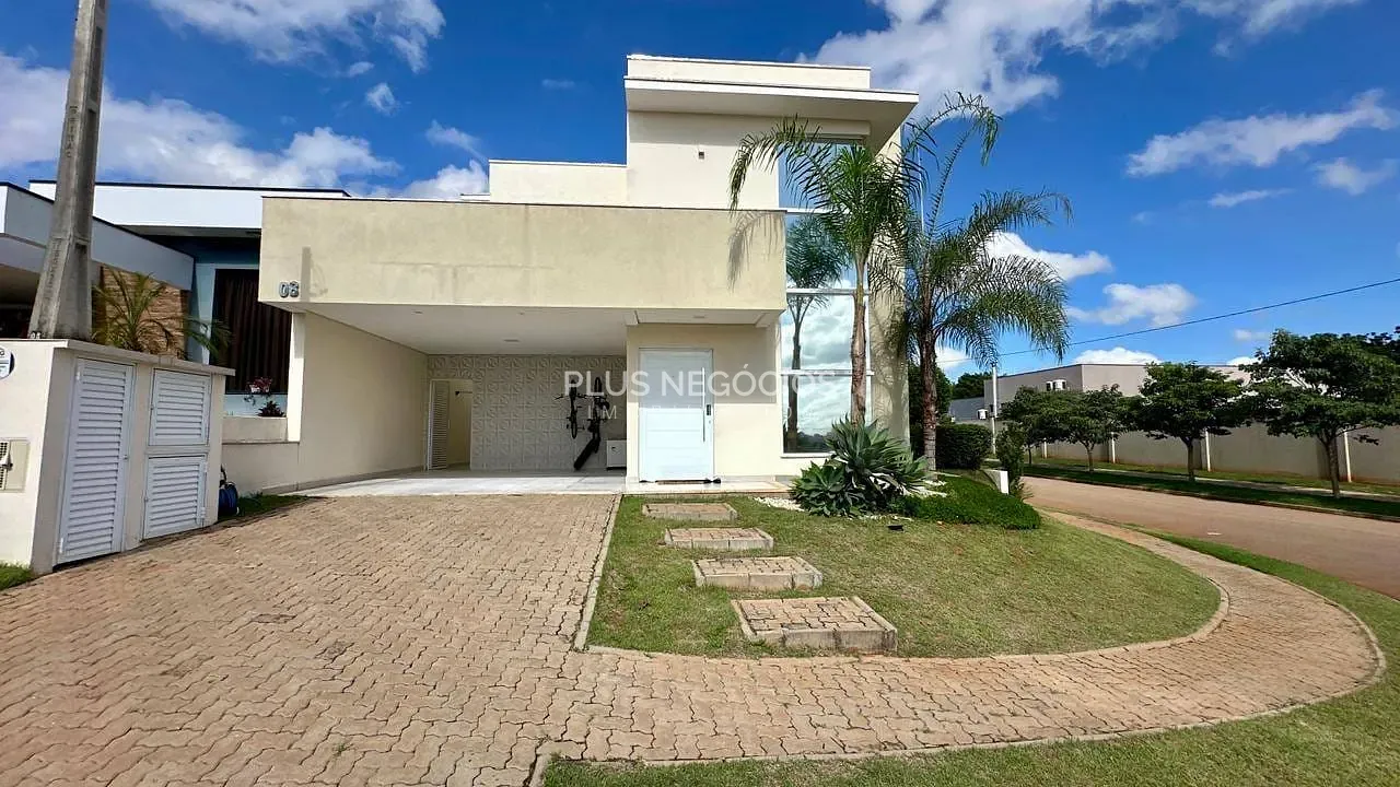 Casa, 3 quartos, 249 m² - Foto 2