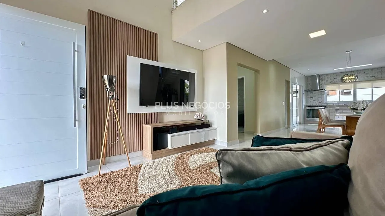 Casa, 3 quartos, 249 m² - Foto 6