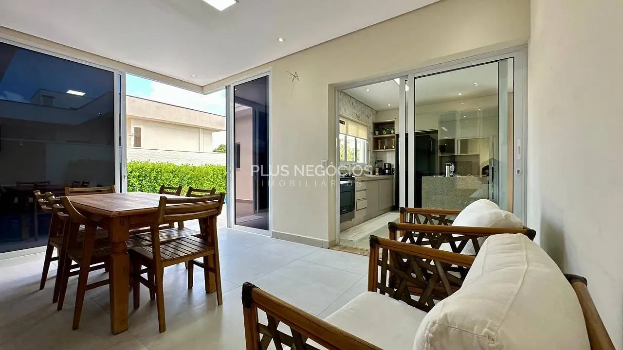 Casa, 3 quartos, 249 m² - Foto 34