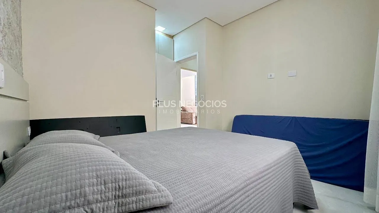 Casa, 3 quartos, 249 m² - Foto 28