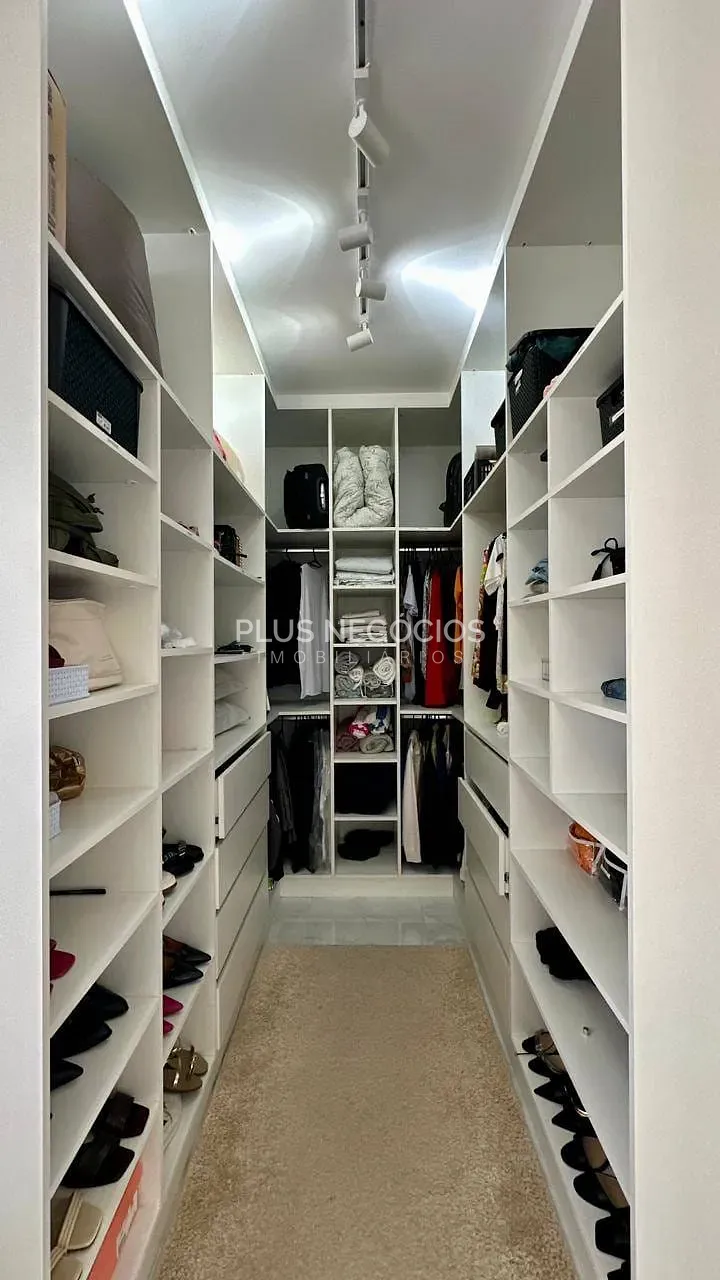 Casa, 3 quartos, 249 m² - Foto 20