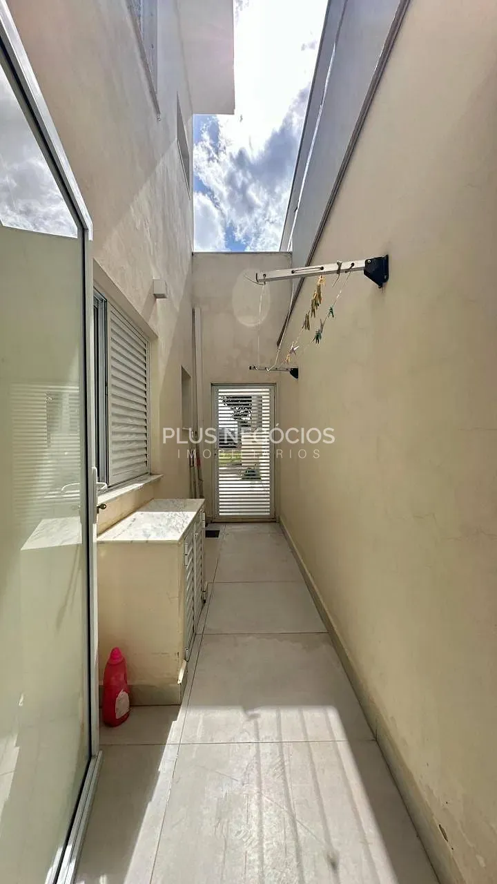 Casa, 3 quartos, 249 m² - Foto 8