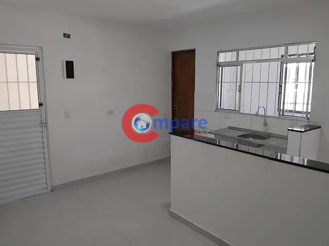 Casa 1 quarto e 1 banheiro, para alugar, no bairro Jardim Paraíso em Guarulhos