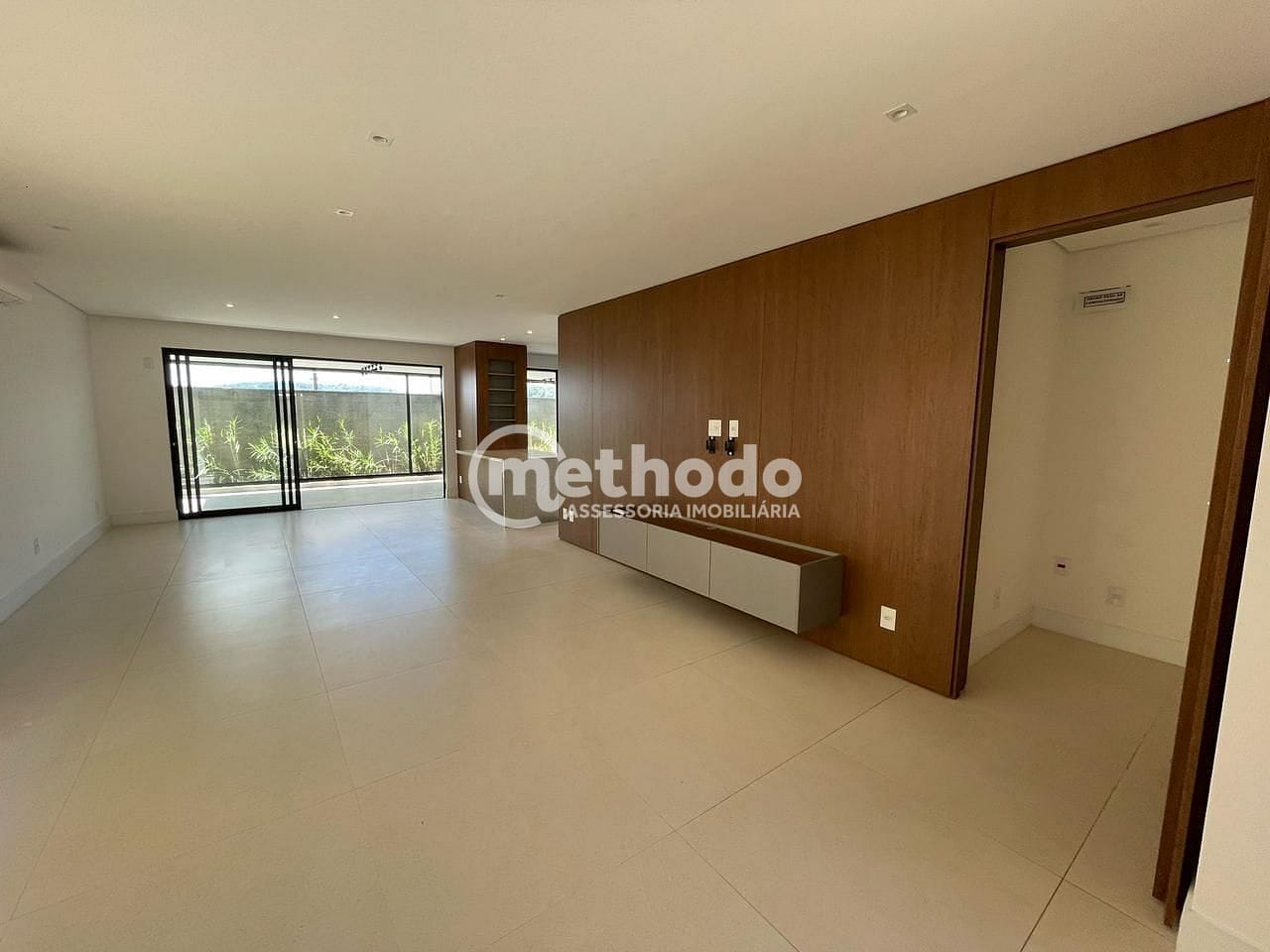 Casa, 3 quartos, 200 m² - Foto 2