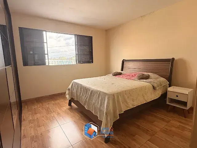 Casa com 360m² 4 quartos e 2 banheiros, à venda, no bairro Chácara Santa Maria em São Paulo