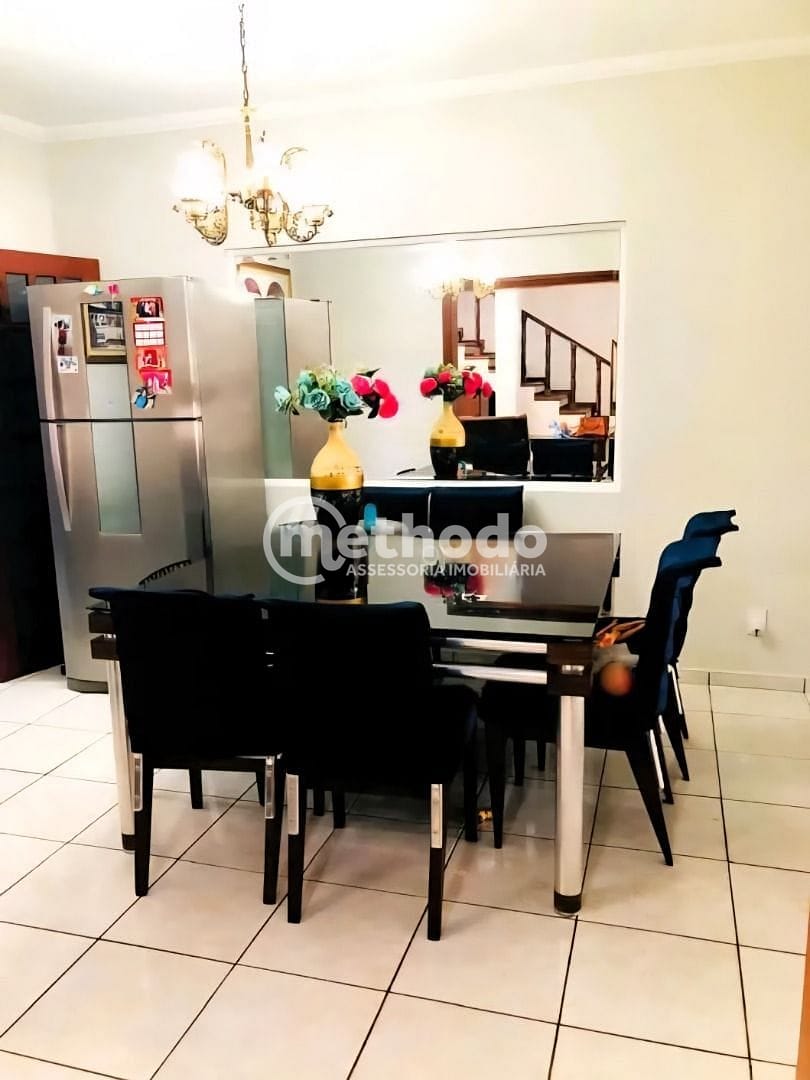 Casa, 3 quartos, 304 m² - Foto 6