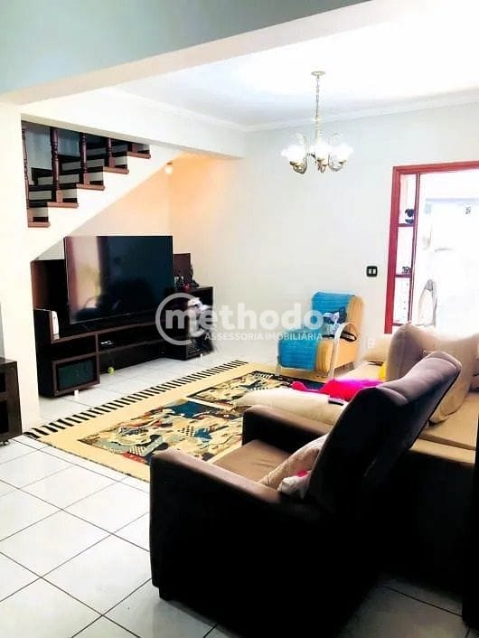 Casa, 3 quartos, 304 m² - Foto 4