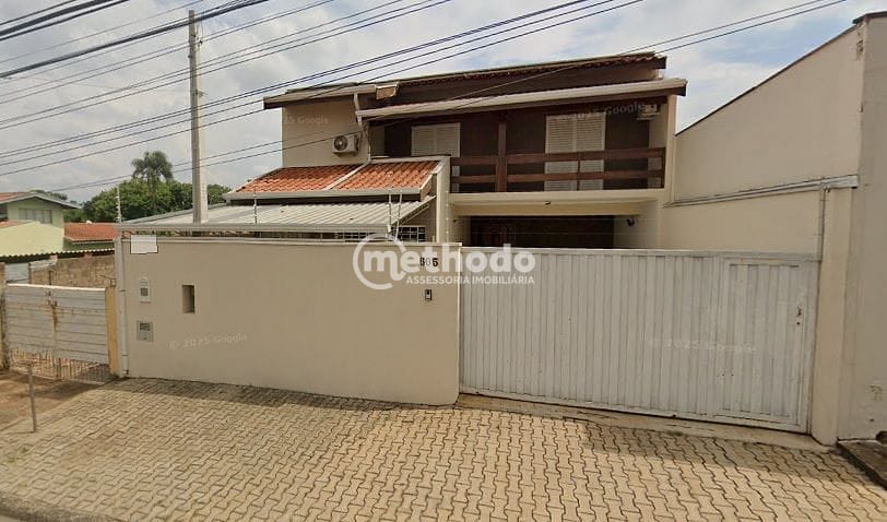 Casa, 3 quartos, 304 m² - Foto 1
