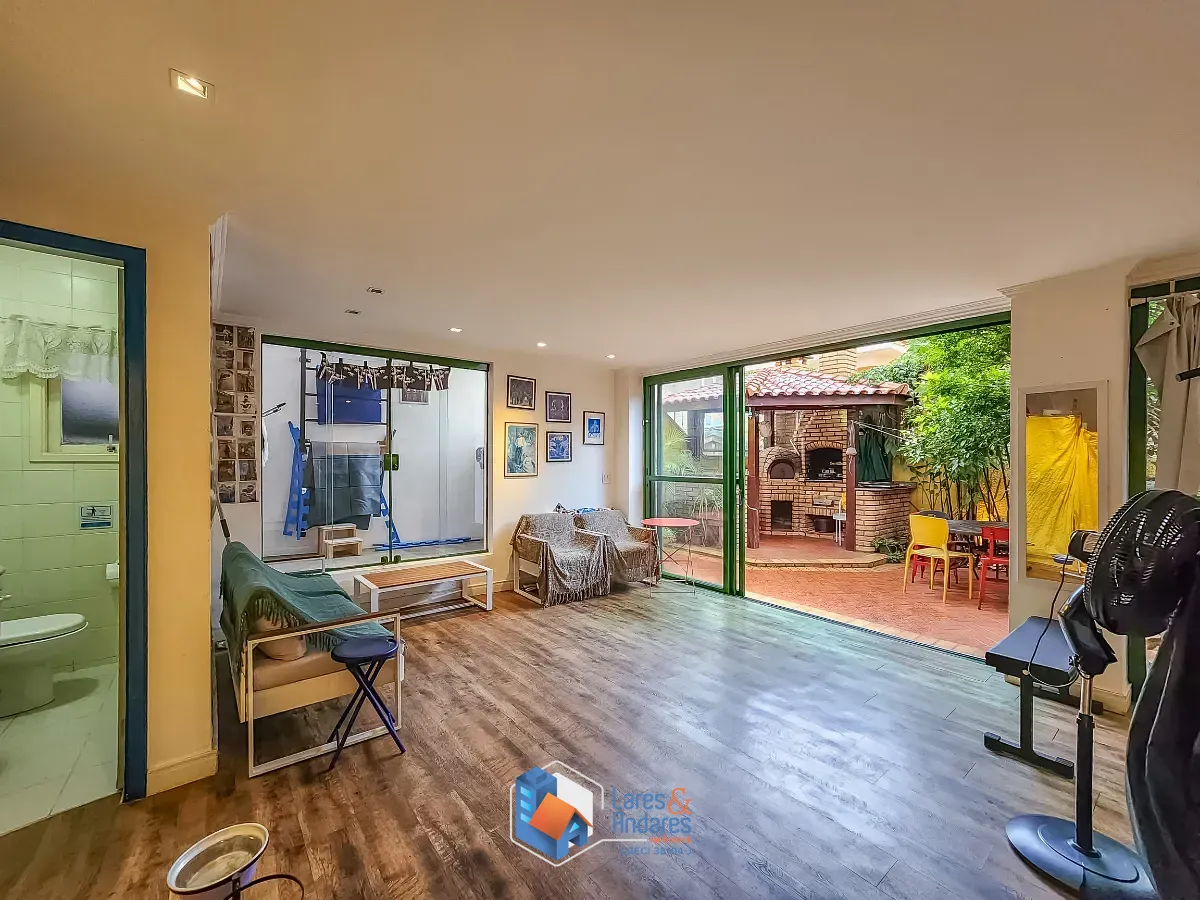 Casa, 3 quartos, 330 m² - Foto 35