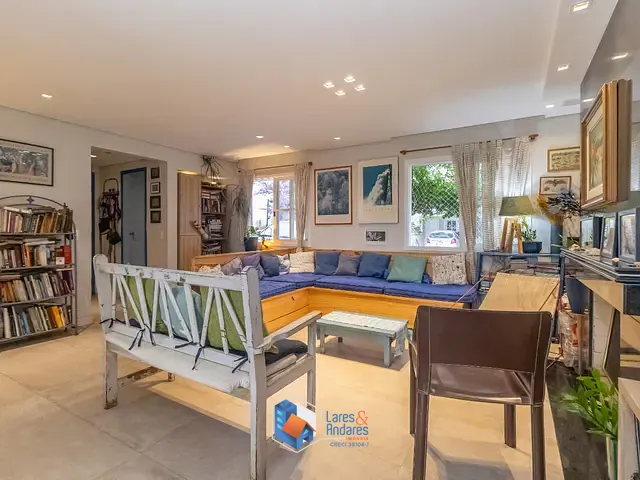 Casa com 330m² 3 quartos e 6 banheiros, à venda, no bairro Vila São Francisco em São Paulo