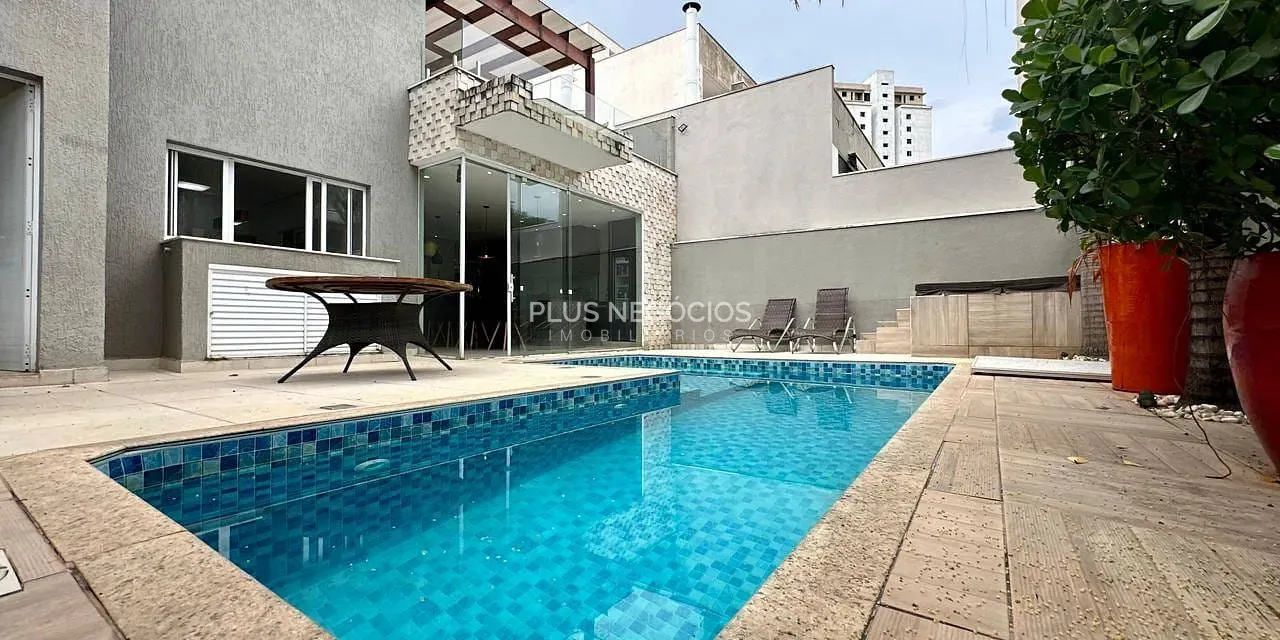 Casa, 4 quartos, 296 m² - Foto 2