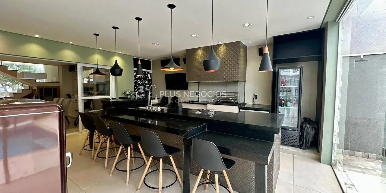Casa, 4 quartos, 296 m² - Foto 32