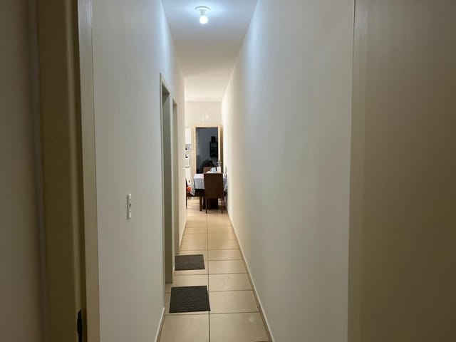 Casa 2 quartos e 2 banheiros, à venda, no bairro Residencial Mombaça em Pindamonhangaba