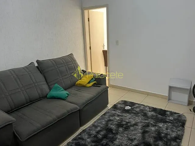 Casa 2 quartos e 2 banheiros, à venda, no bairro Residencial Mombaça em Pindamonhangaba