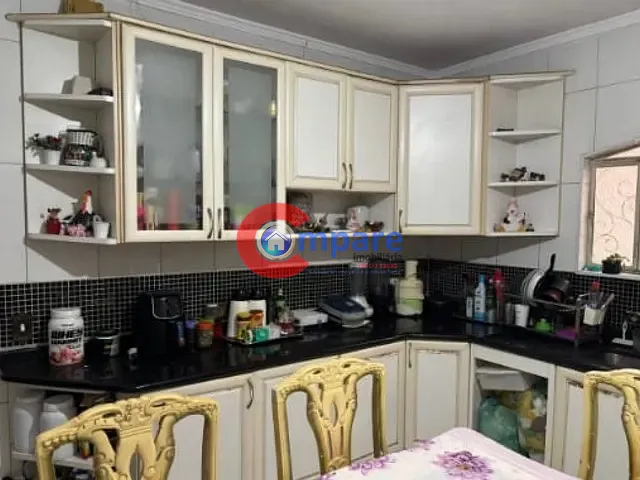 Casa com 450m² 4 quartos e 2 banheiros, à venda, no bairro Vila Cocaia em Guarulhos