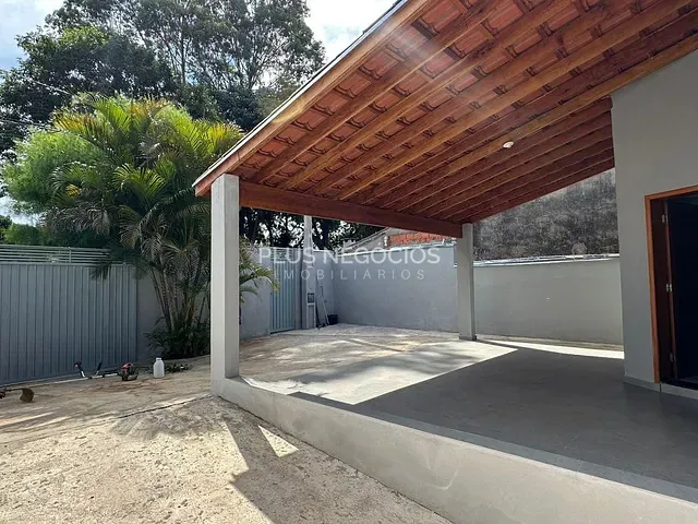 Casa com 347m² 3 quartos e 2 banheiros, à venda, no bairro Vila Nova Sorocaba em Sorocaba