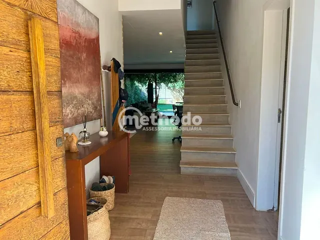 Casa com 455m² 3 quartos e 5 banheiros, à venda, no bairro Parque Xangrilá em Campinas