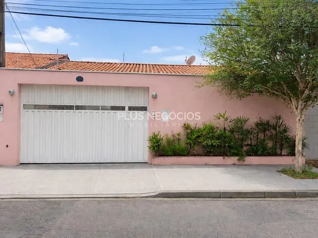 Casa com 300m² 4 quartos e 3 banheiros, à venda, no bairro Campolim/Elton Ville em Sorocaba