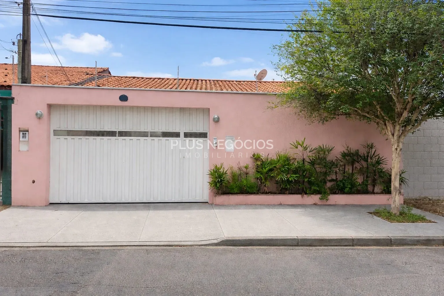 Casa, 4 quartos, 250 m² - Foto 3