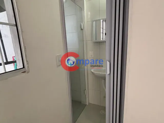 Casa 2 quartos e 1 banheiro, para alugar, no bairro Jardim Paraíso em Guarulhos