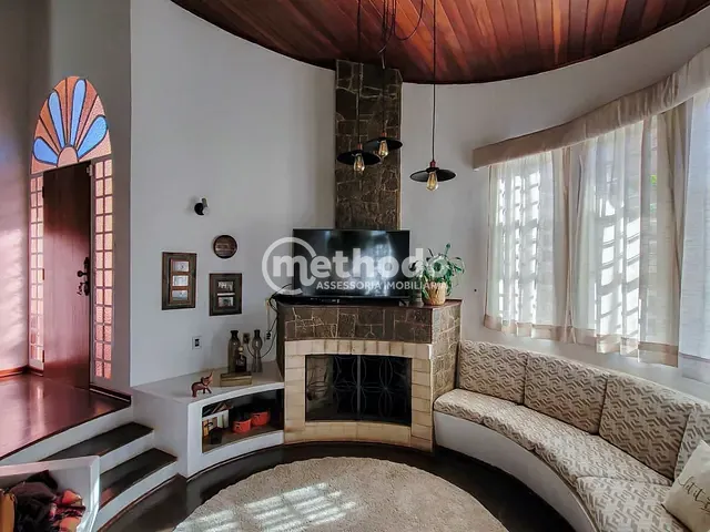 Casa com 360m² 4 quartos e 4 banheiros, à venda, no bairro Vila Brandina em Campinas