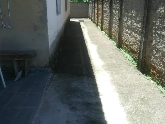 Casa com 420m² 3 quartos e 1 banheiro, à venda, no bairro Vila São João em Pindamonhangaba