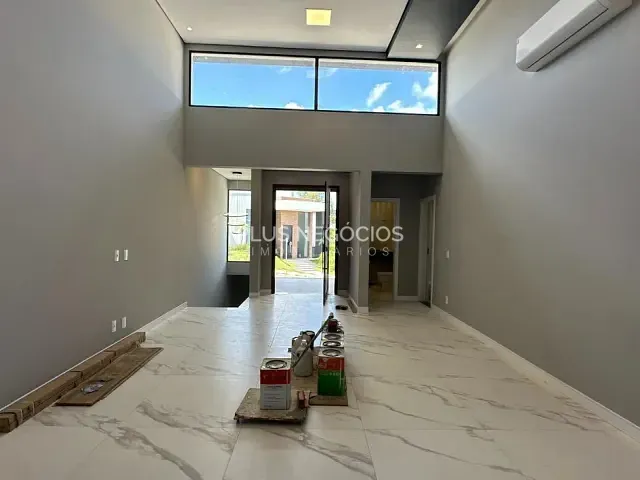 Casa com 250m² 3 quartos e 5 banheiros, à venda, no bairro Morros em Sorocaba