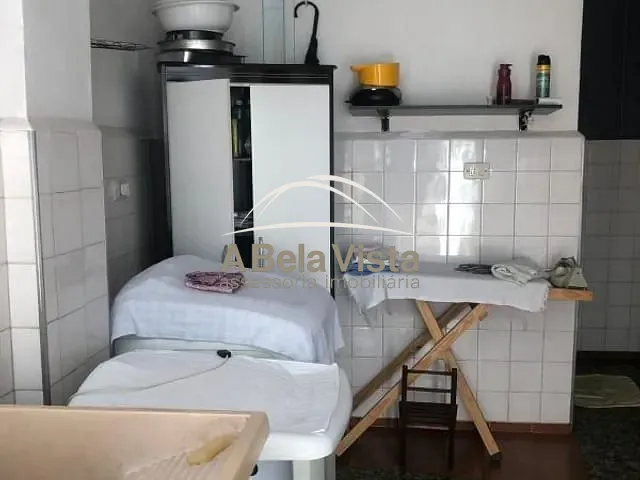 Casa com 254m² 5 quartos e 2 banheiros, à venda, no bairro JD DAS FLORES em Osasco