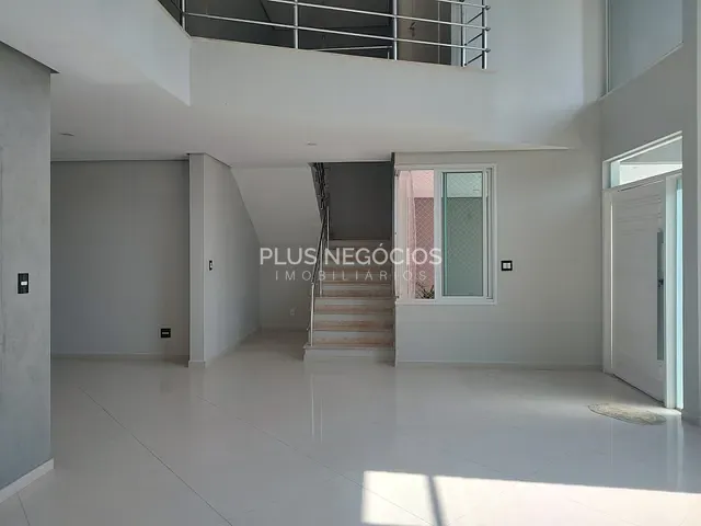 Casa 4 quartos e 6 banheiros, à venda, no bairro Parque Campolim em Sorocaba