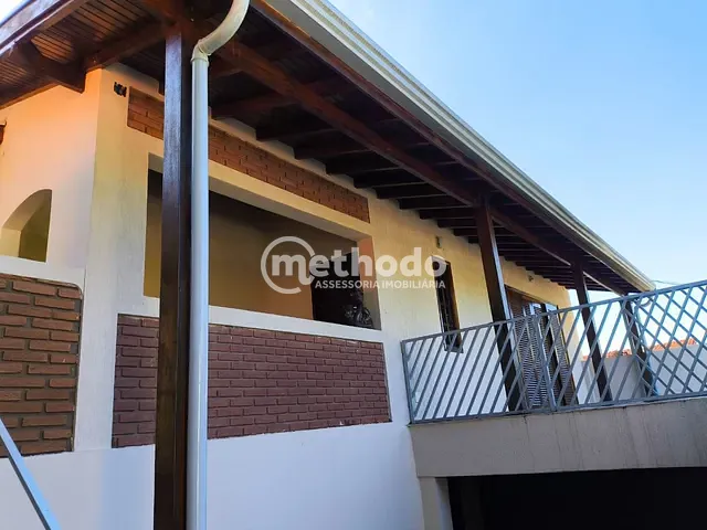Casa com 368m² 3 quartos e 3 banheiros, à venda, no bairro Parque São Quirino em Campinas