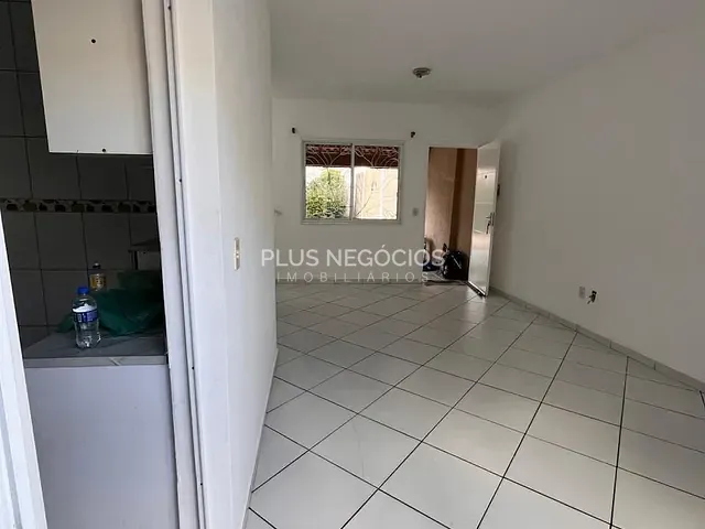 Casa com 150m² 2 quartos e 1 banheiro, à venda, no bairro Lopes de Oliveira em Sorocaba