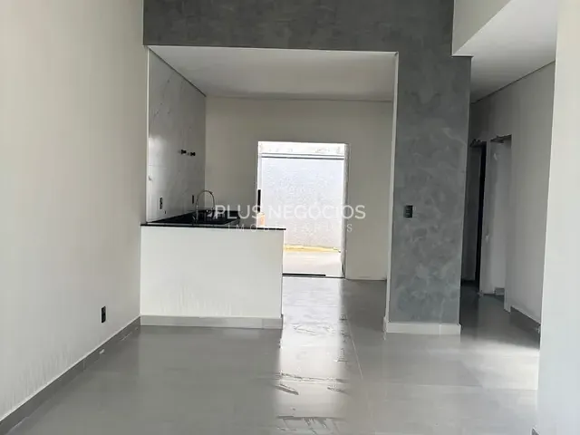 Casa 3 quartos e 2 banheiros, à venda, no bairro Horto Florestal em Sorocaba