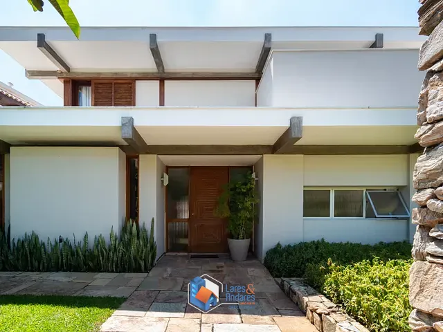Casa com 1236m² 3 quartos e 5 banheiros, à venda, no bairro Pacaembu em São Paulo