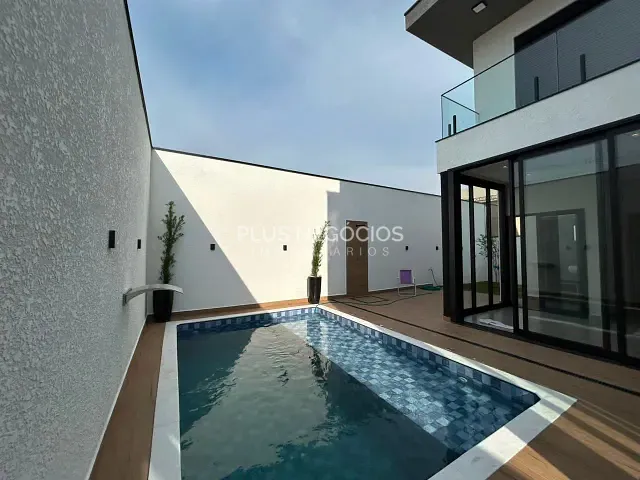 Casa com 300m² 4 quartos e 6 banheiros, à venda, no bairro Itapeva em Votorantim