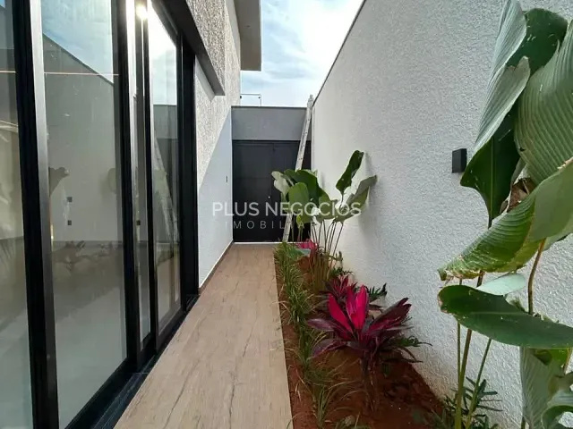 Casa com 300m² 4 quartos e 6 banheiros, à venda, no bairro Itapeva em Votorantim