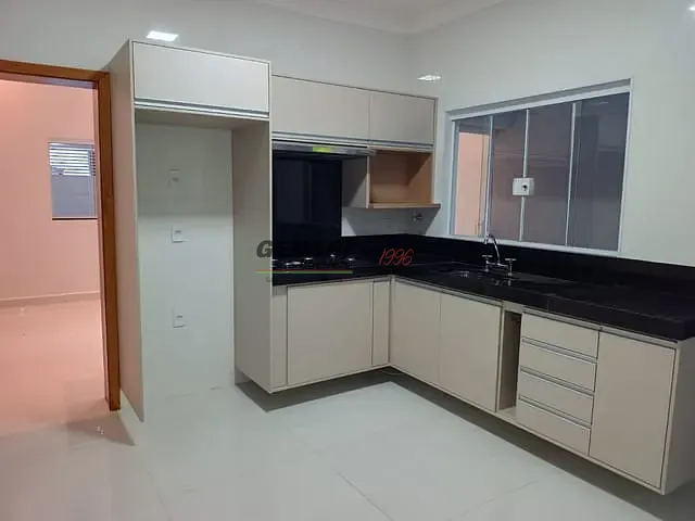 Casa com 125m² 3 quartos e 2 banheiros, à venda, no bairro Parque Boa Esperança em Indaiatuba