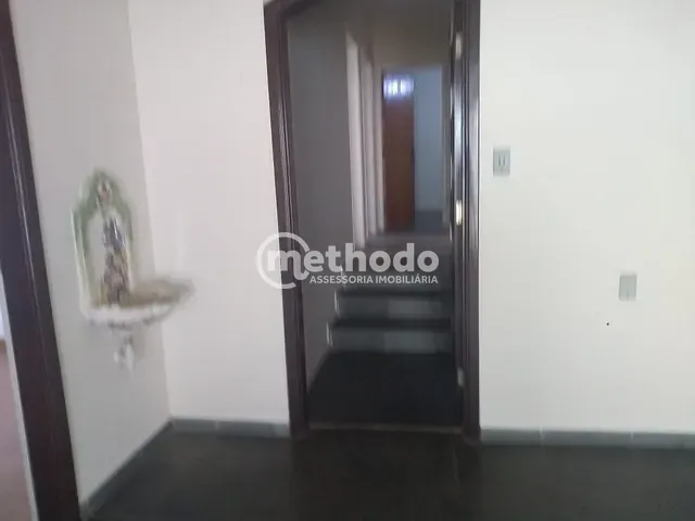 Casa com 450m² 3 quartos e 2 banheiros, à venda, no bairro Cidade Universitária em Campinas