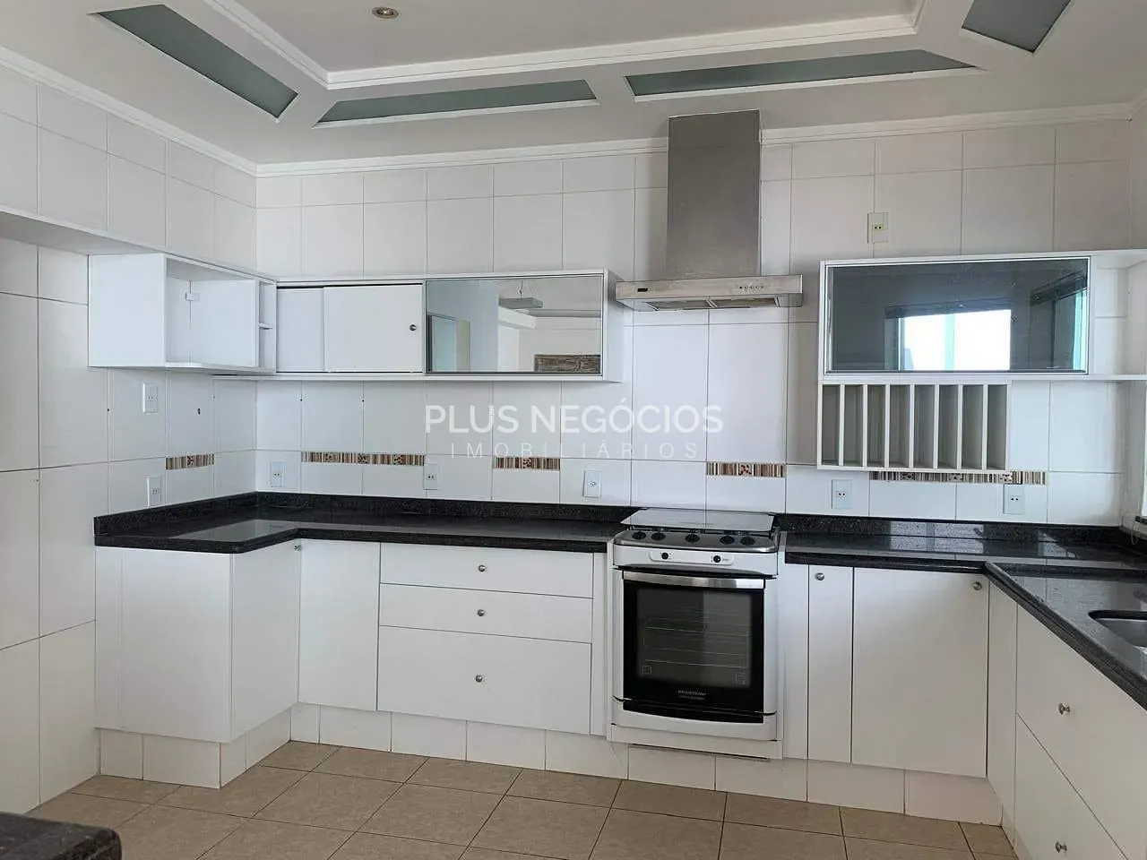Casa, 3 quartos, 300 m² - Foto 3