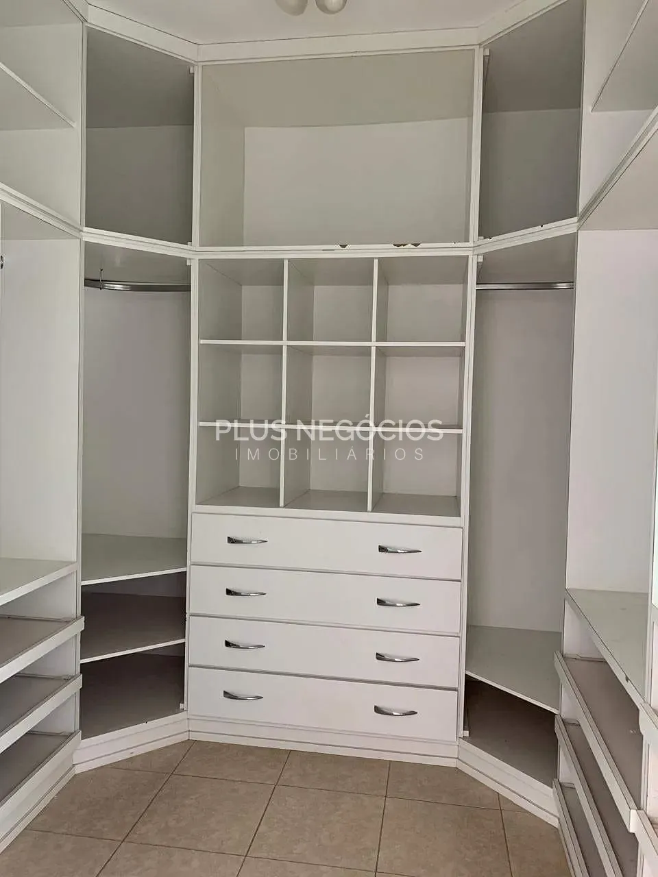 Casa, 3 quartos, 300 m² - Foto 14