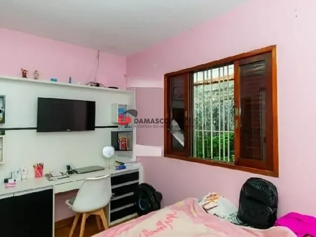 Casa 5 quartos e 3 banheiros, à venda, no bairro Vila Alpina em São Paulo