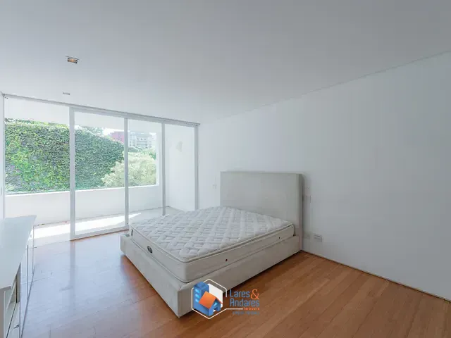 Casa com 376m² 3 quartos e 6 banheiros, à venda, no bairro Jardim Paulista em São Paulo